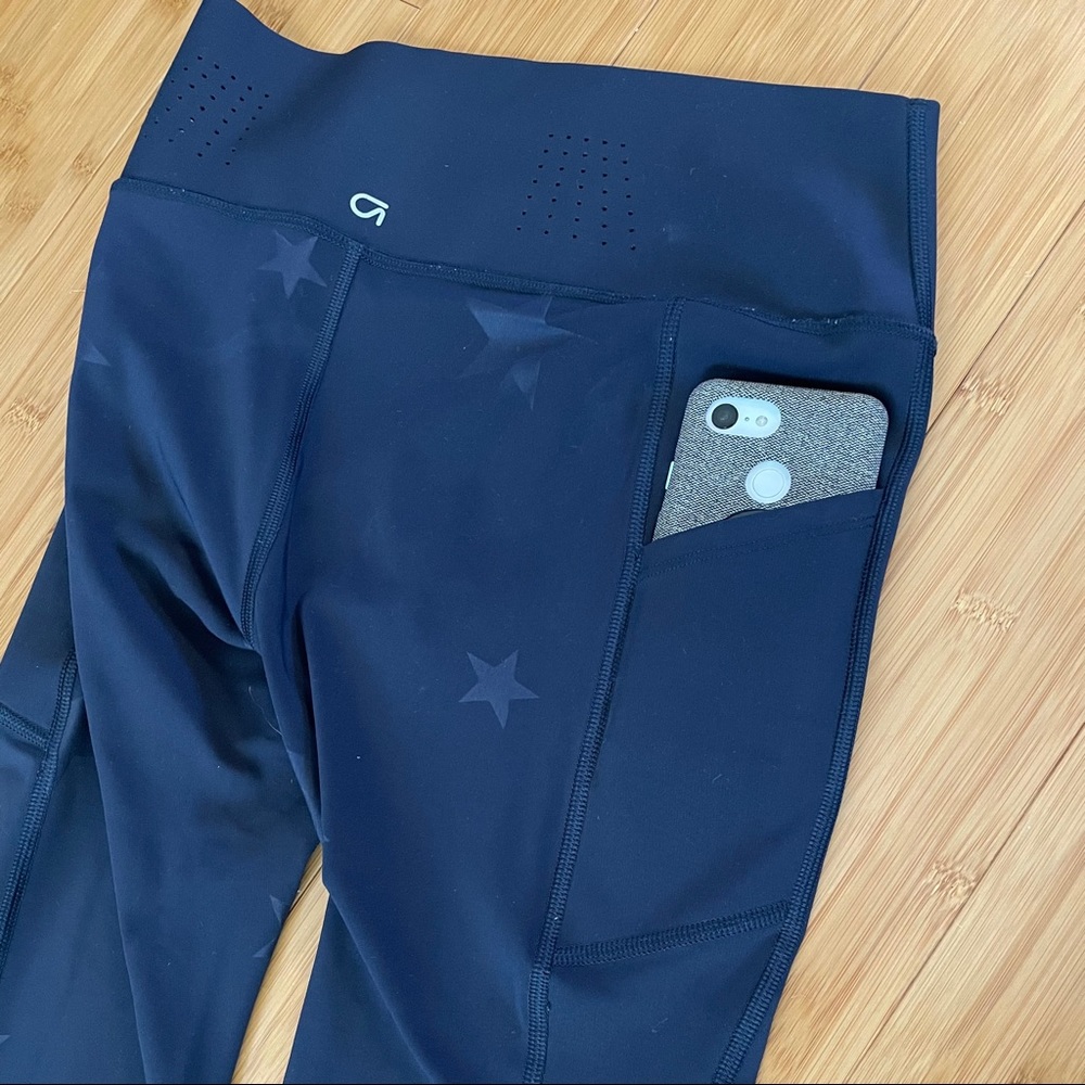 Gap Star โญ๏ธ Sculpt Compression Leggings - Picture 8 of 9